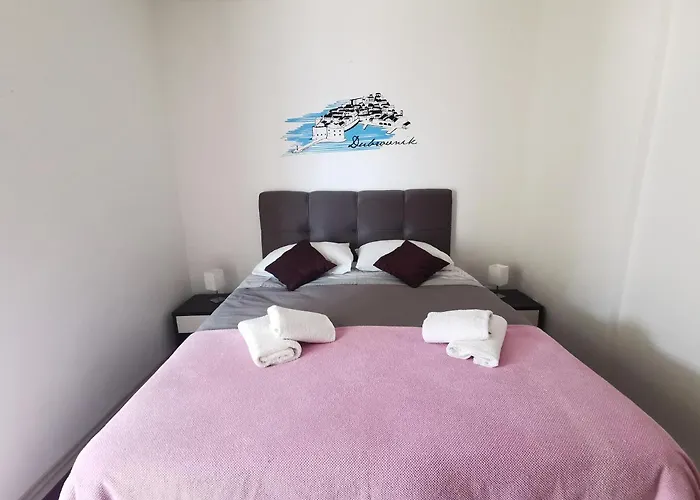 Apartment Lira 2